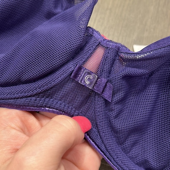 Chantelle Aeria Lightweight Mesh Bra - Picture 3 of 11